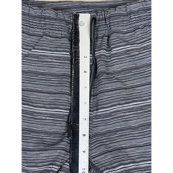 Lululemon Jet Crop Womens 6 Gray Striped Jogger Pants Elastic Waist Pocket Logo - Picture 4 of 9